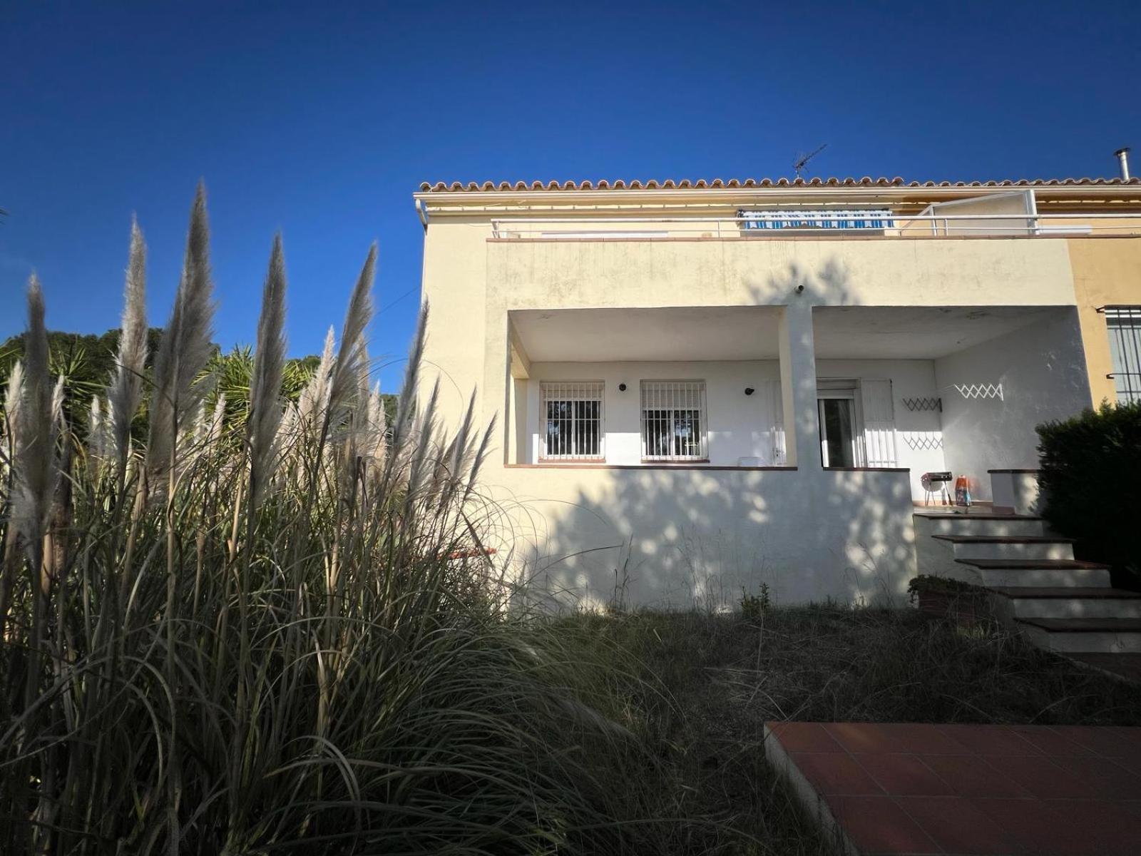 Casa Buckingham 27B Apartamento Torroella de Montgrí Exterior foto